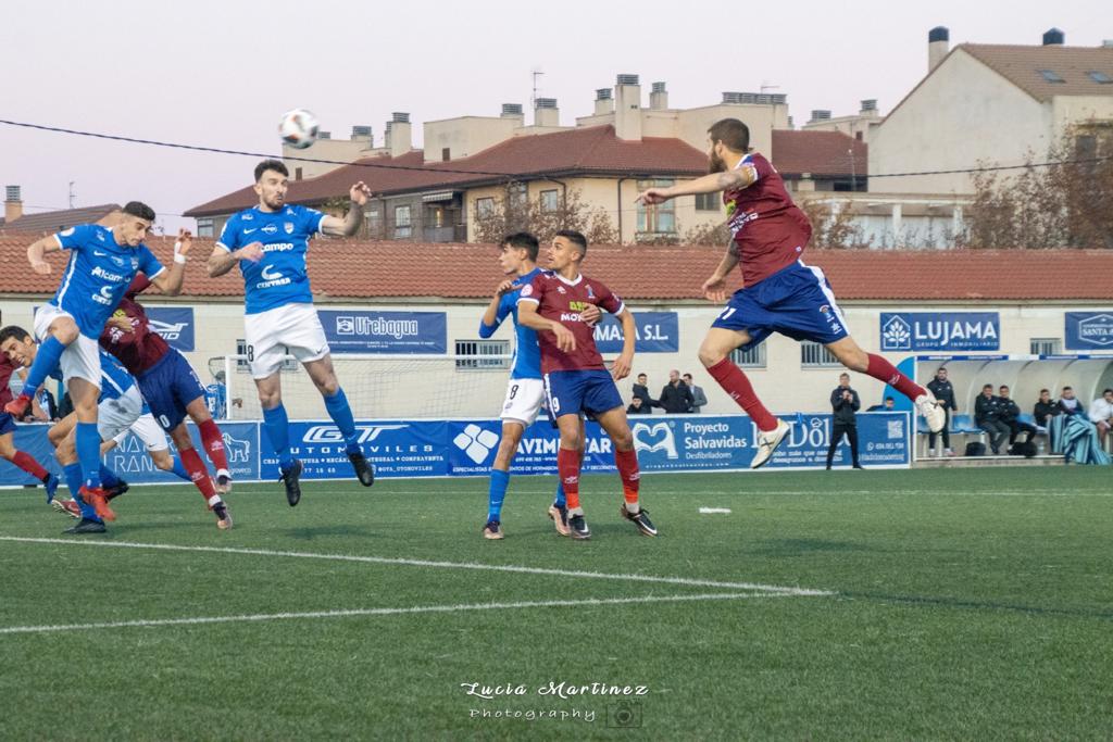 Imagen del partido entre Utebo y Brea